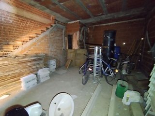 Casa adosada en venta en Tomelloso