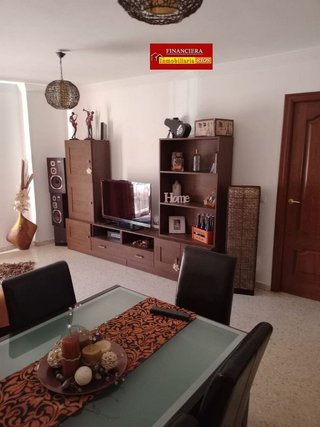Piso en venta en La Paz en Alcalá de Guadaira