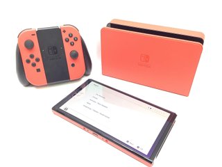 E1192238-0 NINTENDO SWITCH OLED MARIO RED & BLUE E