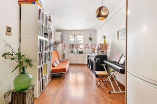 Piso en venta en El Raval en Barcelona