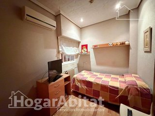 Chalet en venta en El Alborgí en Paterna
