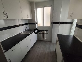 Piso en venta en Hospital - Parque sur en Albacete