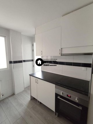 Piso en venta en Hospital - Parque sur en Albacete