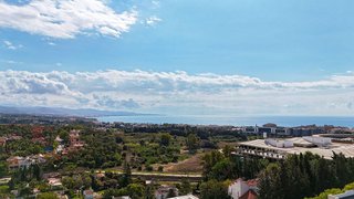 Piso en venta en Nueva Andalucía centro en Marbella