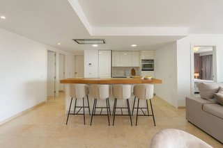 Piso en venta en Nueva Andalucía centro en Marbella