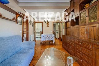 Piso en venta en Miracruz - Bidebieta en San Sebastián-Donostia