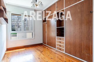 Piso en venta en Miracruz - Bidebieta en San Sebastián-Donostia