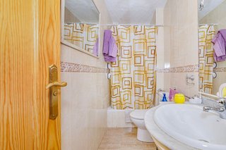 Piso en venta en Polígono Cartuja – La Paz en Granada