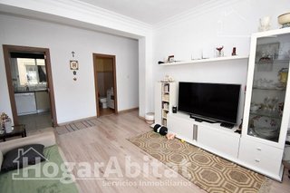 Piso en venta en Els Orriols en Valencia