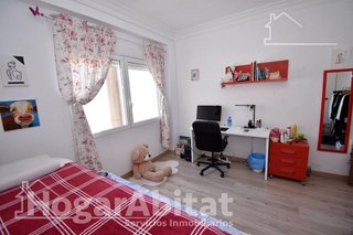 Piso en venta en Els Orriols en Valencia