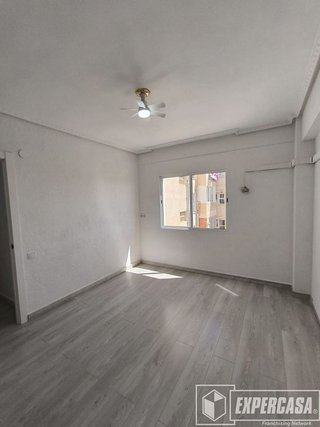 Piso en venta en Alginet