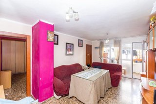 Piso en venta en Cervantes en Granada