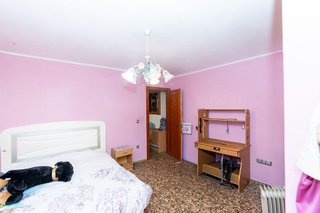 Piso en venta en Cervantes en Granada