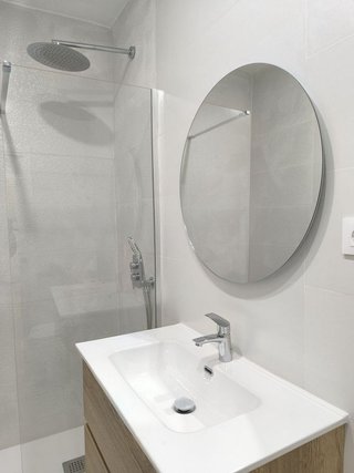 Piso en venta en Cuatro Caminos en Madrid