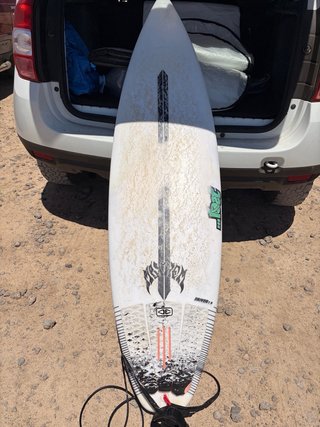 Tabla de surf resina/epoxy 24 Litros a 27 Litros