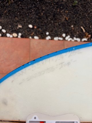 Tabla de surf resina/epoxy 24 Litros a 27 Litros