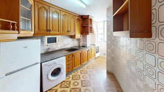 Piso en venta en La Malva-rosa en Valencia