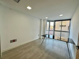 Oficina en alquiler en Centro en Torrevieja