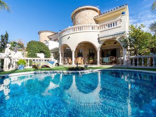 Casa pareada en venta en Empuriabrava en Castelló d´Empúries