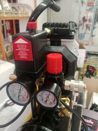 Compresor Cevik CS6 SILENT 6L