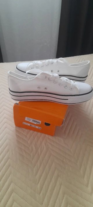 Zapatillas Blancas Talla 39