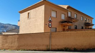 Casa pareada en venta en Cenes de la Vega