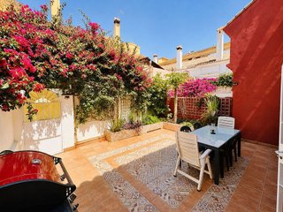 Casa adosada en venta en Los Pacos en Fuengirola