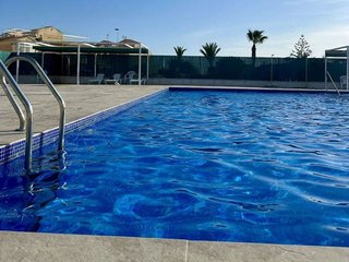 Casa adosada en venta en La Siesta - El Salado - Torreta en Torrevieja