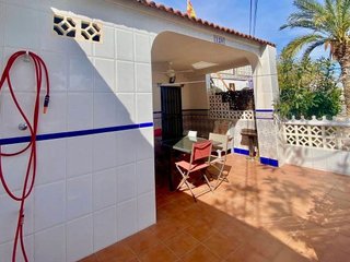 Casa adosada en venta en La Siesta - El Salado - Torreta en Torrevieja