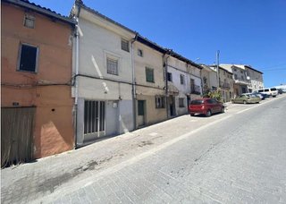 Casa adosada en venta en Cuéllar