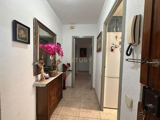 Piso en venta en Creu de Barberà en Sabadell
