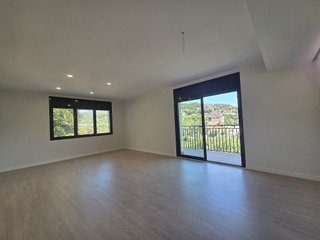 Chalet en venta en Torrelles de Llobregat