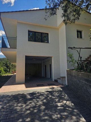 Chalet en venta en Torrelles de Llobregat