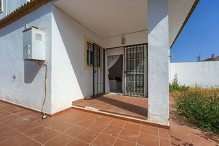 Chalet en venta en Coria del Río