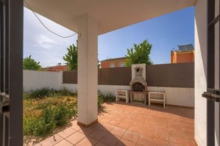 Chalet en venta en Coria del Río