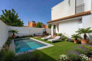 Chalet en venta en Coria del Río