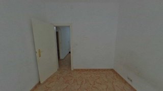 Piso en venta en La Font de la Guatlla en Barcelona
