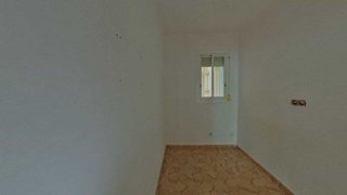 Piso en venta en La Font de la Guatlla en Barcelona