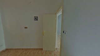 Piso en venta en La Font de la Guatlla en Barcelona