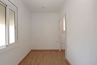Piso en venta en Sants en Barcelona