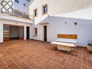 Chalet en venta en Corbera de Llobregat