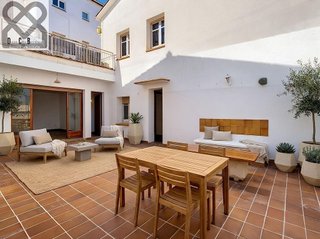 Chalet en venta en Corbera de Llobregat