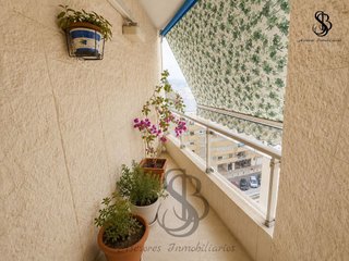 Piso en venta en Ensanche - Diputación en Alicante