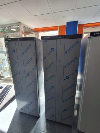 Congelador vertical Edenox 400L