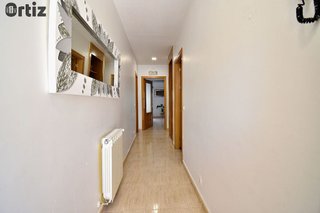 Casa adosada en venta en Loeches