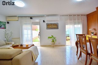 Casa adosada en venta en Loeches