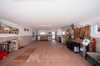 Chalet en venta en Sant Esteve Sesrovires