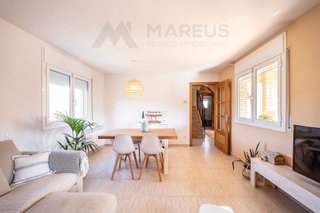 Chalet en venta en Sant Esteve Sesrovires