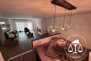 Chalet en venta en Marianao en Sant Boi de Llobregat