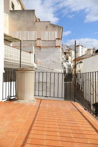 Casa adosada en venta en Álora